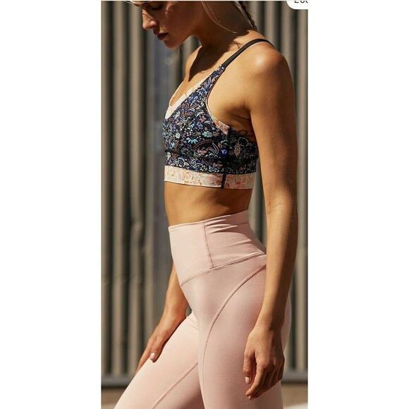 NEW Free People Movement Ultra High-Rise Long Good Times Leggings Pink Sz Small - Picture 3 of 8